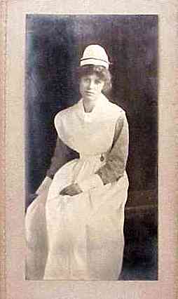 photo-3X6-Fport-nurse.jpg (9574 bytes)